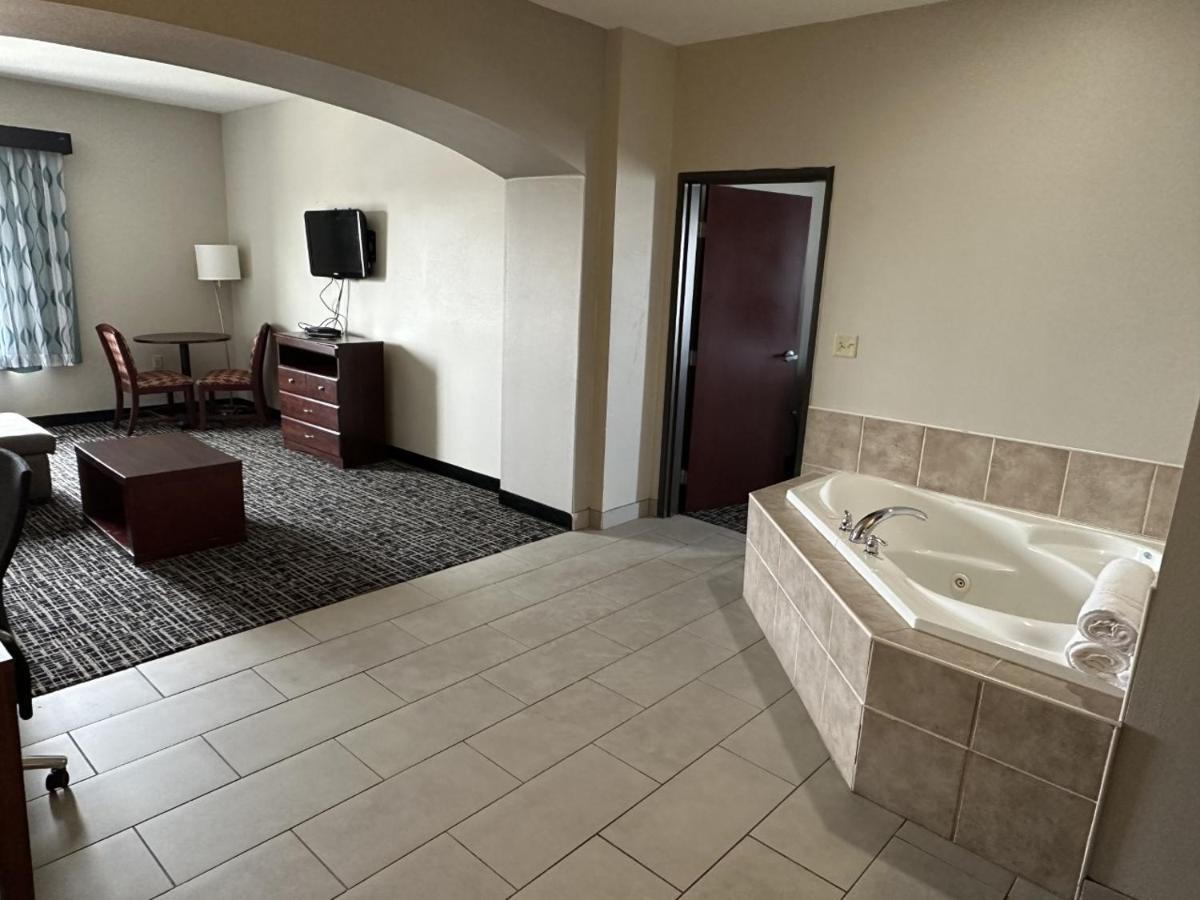 La Quinta By Wyndham Oklahoma City -Yukon Esterno foto